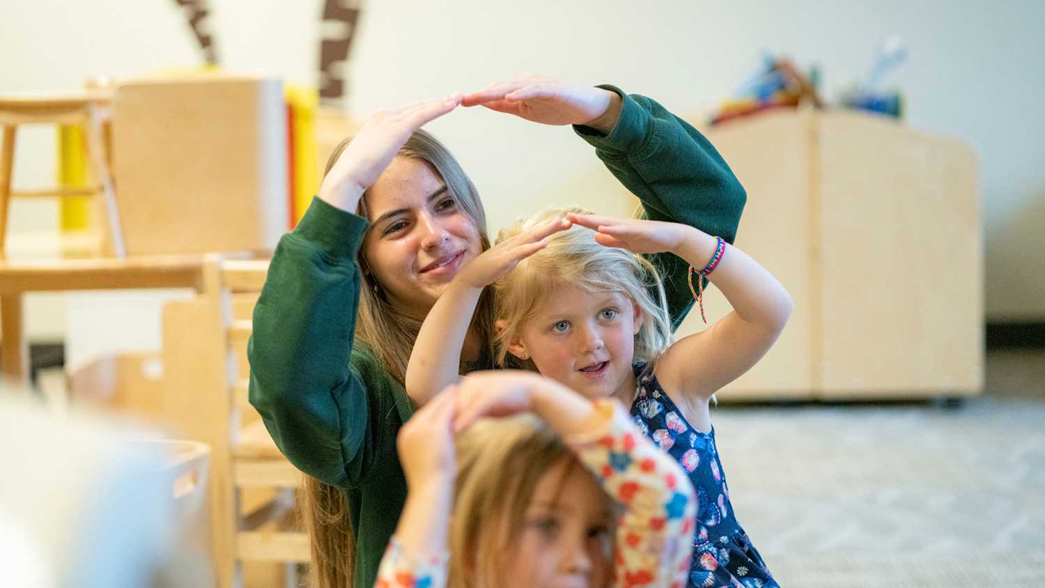 重庆助孕机构地址查询,重庆试管婴儿哪里好?可以推荐个比较专业的医院吗？